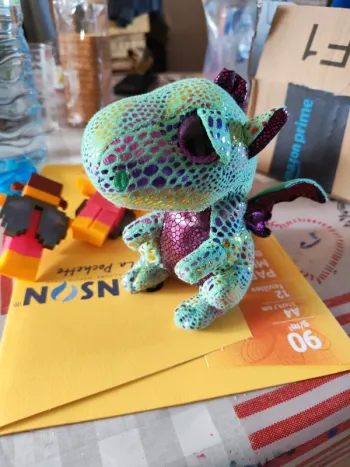 Peluche dragon ty