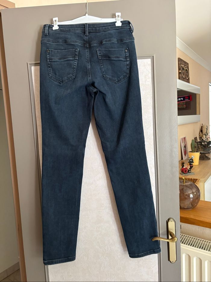Pantalon - photo numéro 3