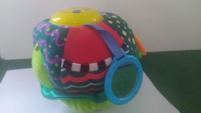 tortue interactive '' cache cache tortue '' des 9 mois vtech - photo numéro 2