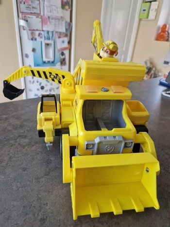 Camion tractopelle ruben pat patrouille