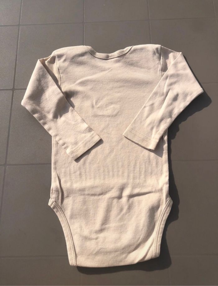 Body 2 ans - photo numéro 2
