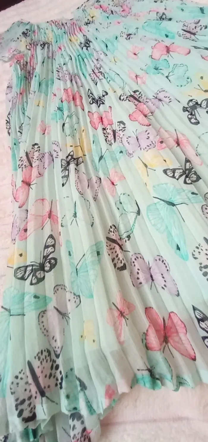 Robe H&M 128 cm - photo numéro 19
