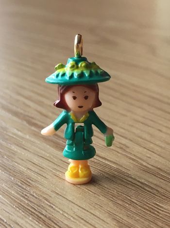 Polly Pocket figurine