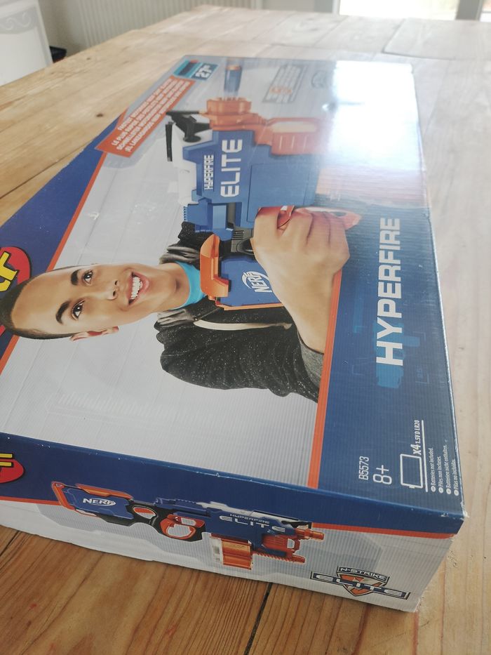 Blaster Nerf Elite hyperfire neuf incluant 25 fléchettes - photo numéro 2