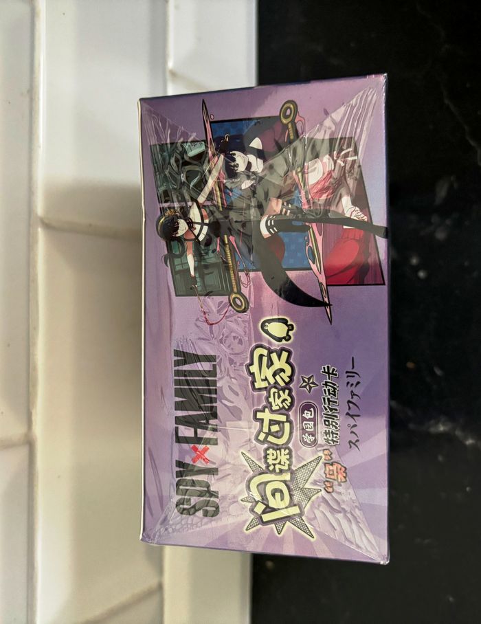 Display Spy X Family Tower Records Café 30 Boosters ! 150 Cartes à collectionner - photo numéro 7