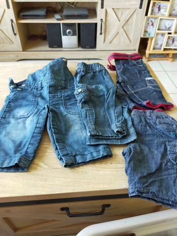 lot pantalons jeans 6 mois