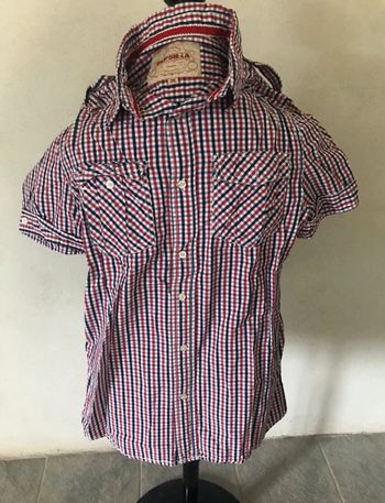 69 - chemise homme à carreaux