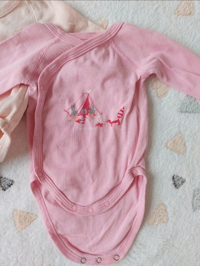 Lot de 2 bodies 1 mois - photo numéro 2