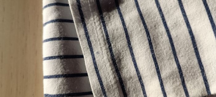 Lot 4 hauts manches longues 8 ans - photo numéro 4