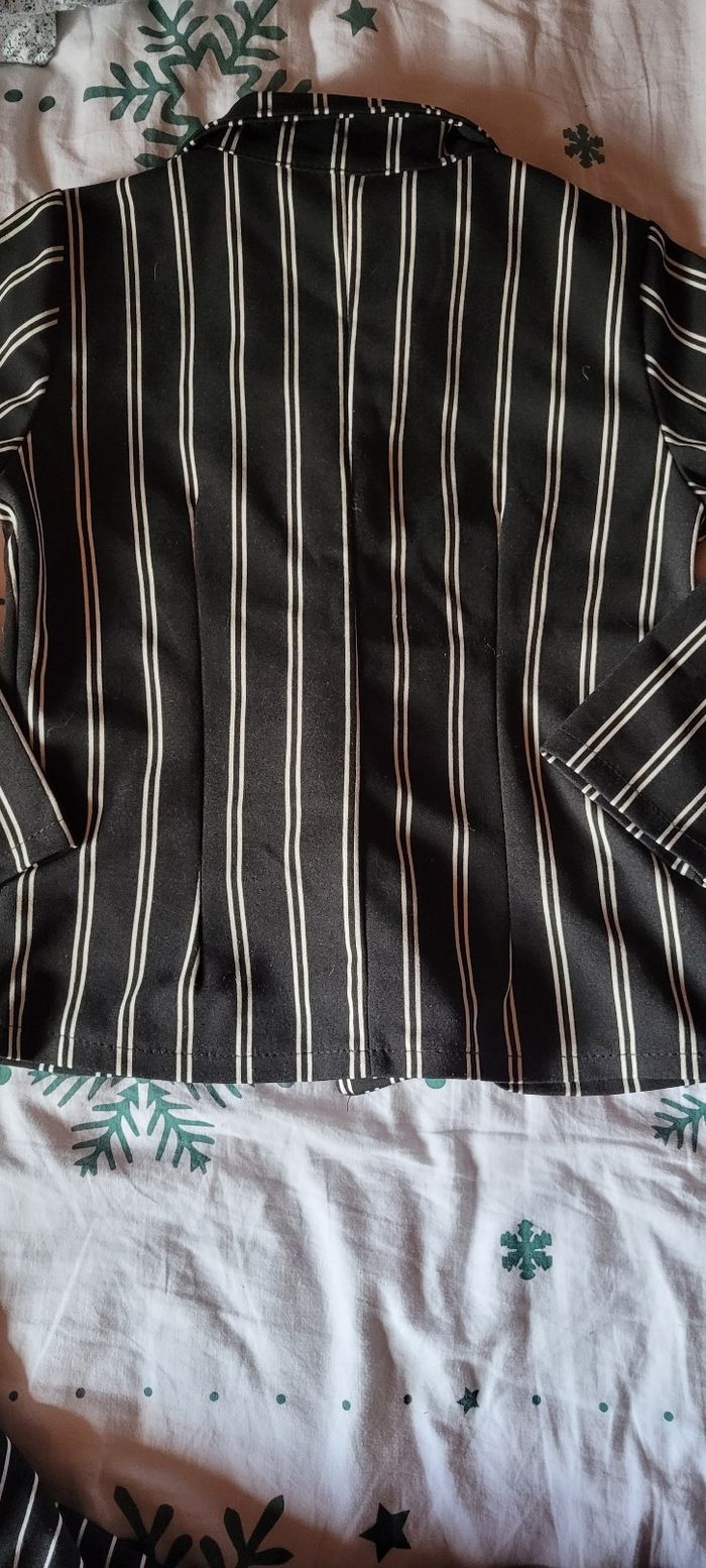 Costume 2 pièces - photo numéro 3