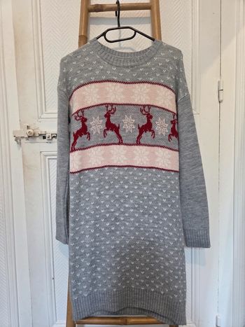 Robe pull grise noel