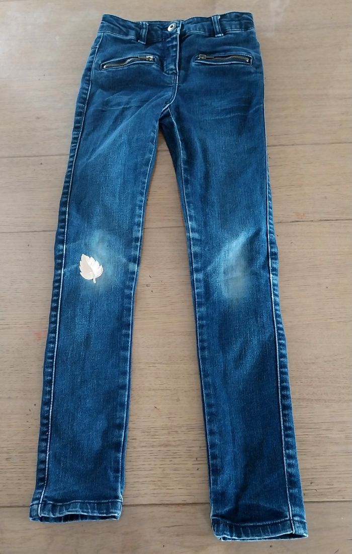 Jean fille slim 8ans en très bon état