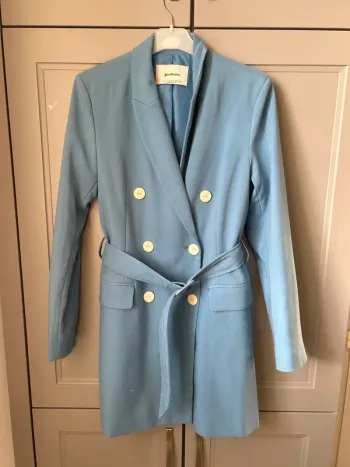 Robe blazer bleu clair stradivarius