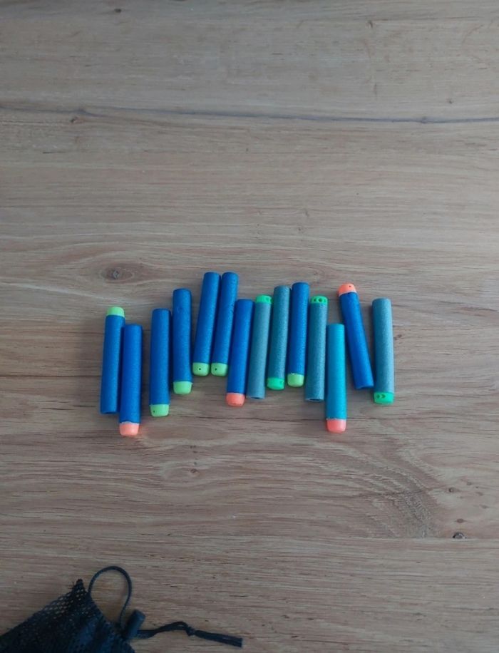 Lot de pistolets. - photo numéro 3