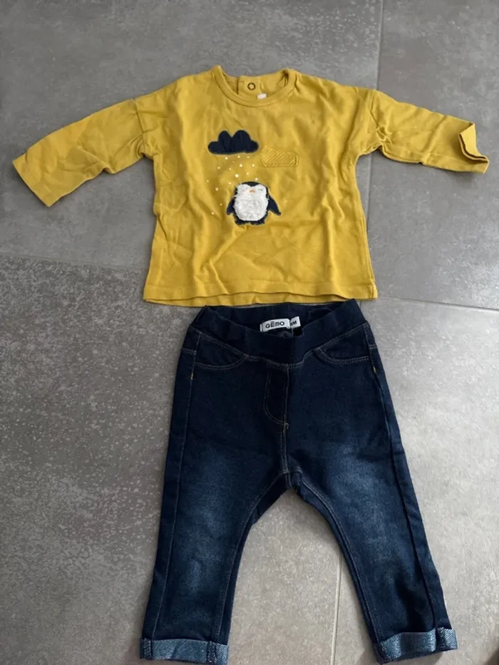 Ensemble tee shirt jaune long avec jean souple 6 mois