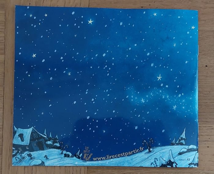 Le costume magique du père Noël - lire c'est partir - photo numéro 3