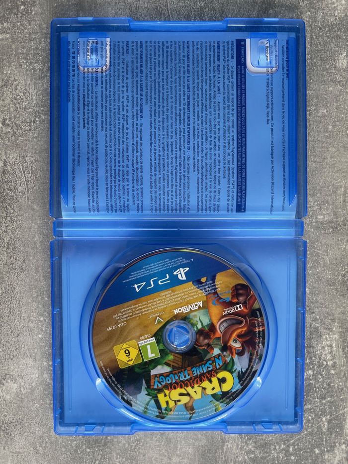 Jeu pour Sony PS4, Crash bandicoot N sane trilogy en français. - photo numéro 2