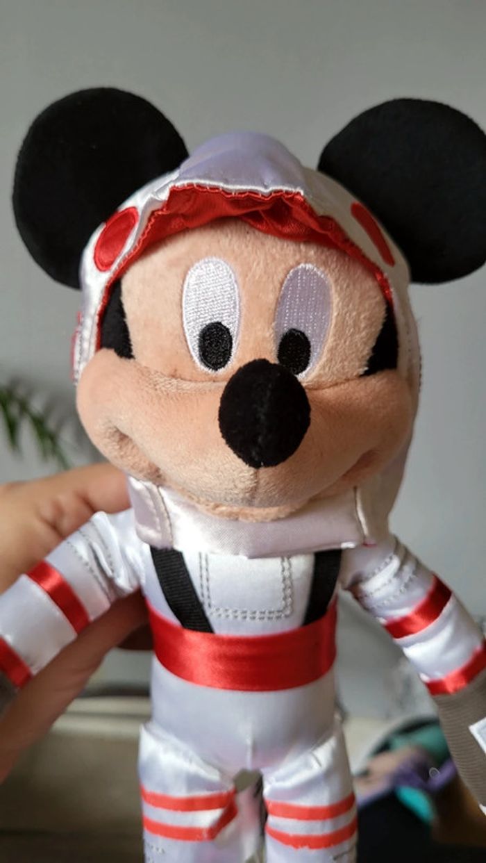 Mickey Cosmonaute - photo numéro 7