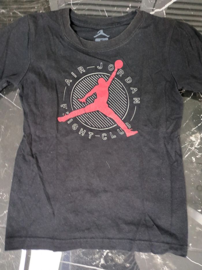 Tee shirt Jordan 5 ans - photo numéro 2