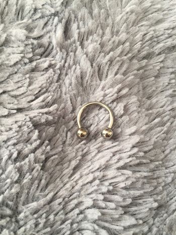 Piercings fer à cheval