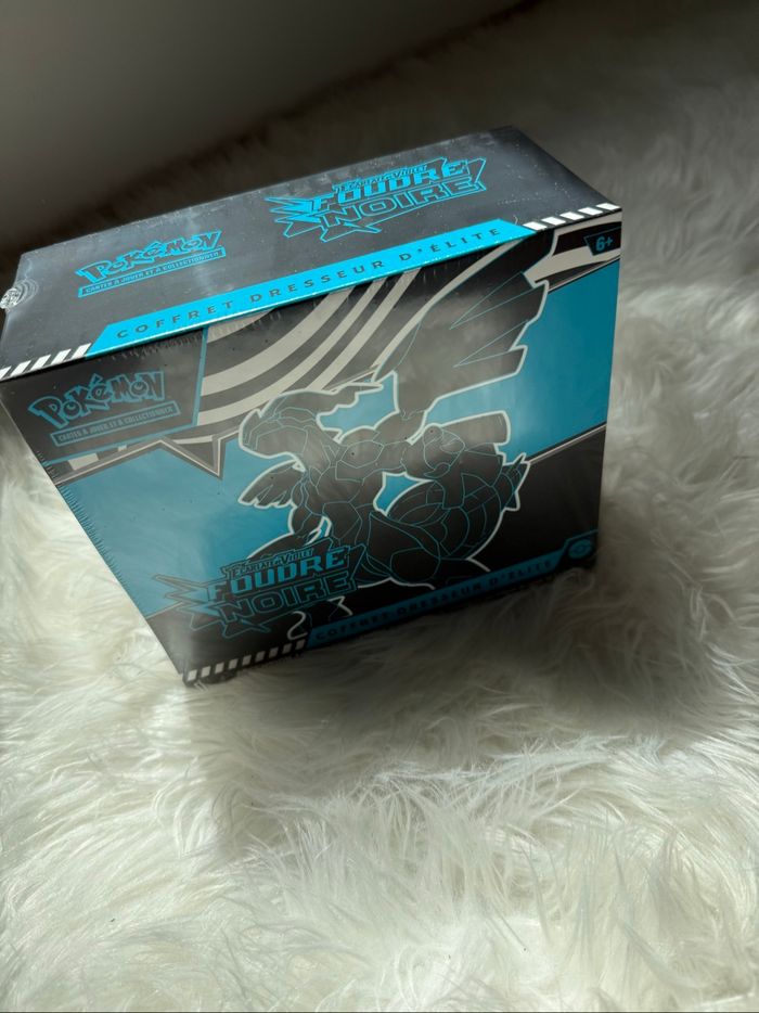 ETB FOUDRE NOIR Pokémon - photo numéro 2