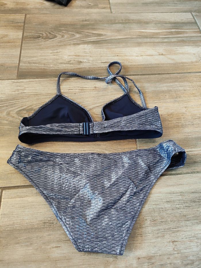Maillot de bain deux pièces violet scintillant Princesse tam-Tam Taille 42 - photo numéro 2