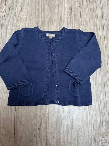 Gilet bleu grain de blé taille 12 mois