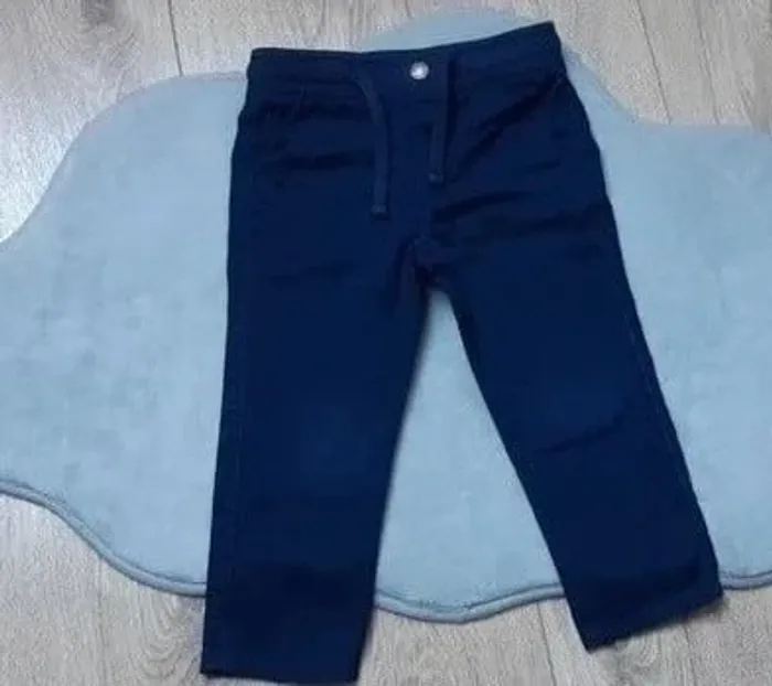 Pantalon "grain de blé - Z 24 mois en très bon état