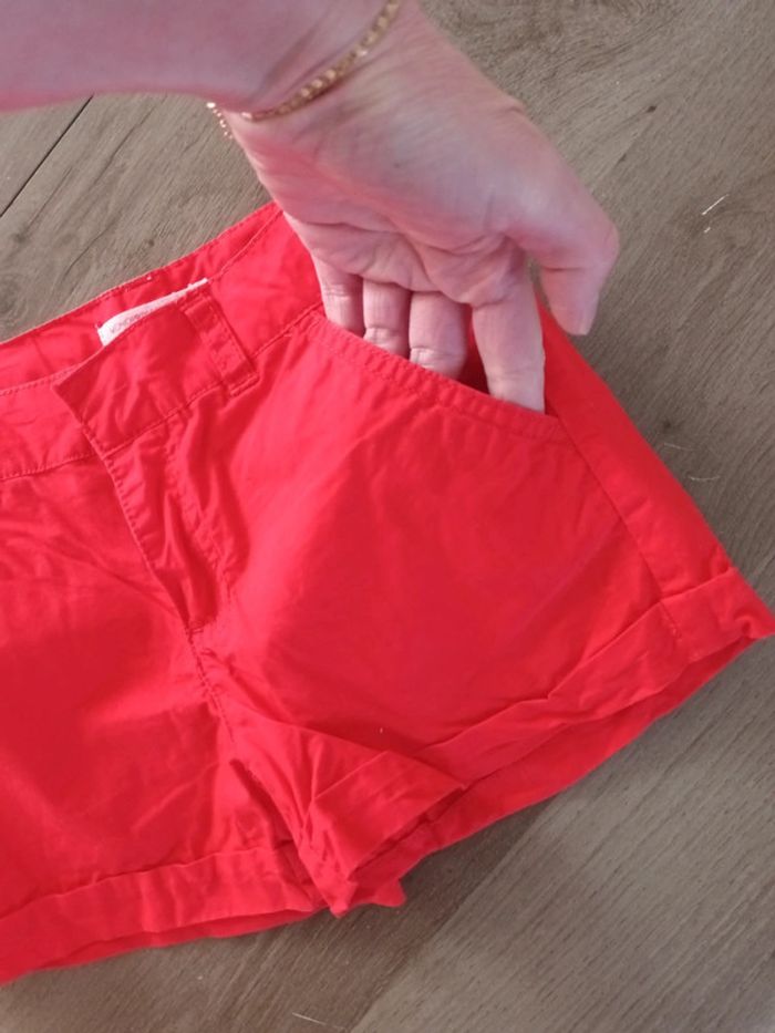 Short fille - photo numéro 7