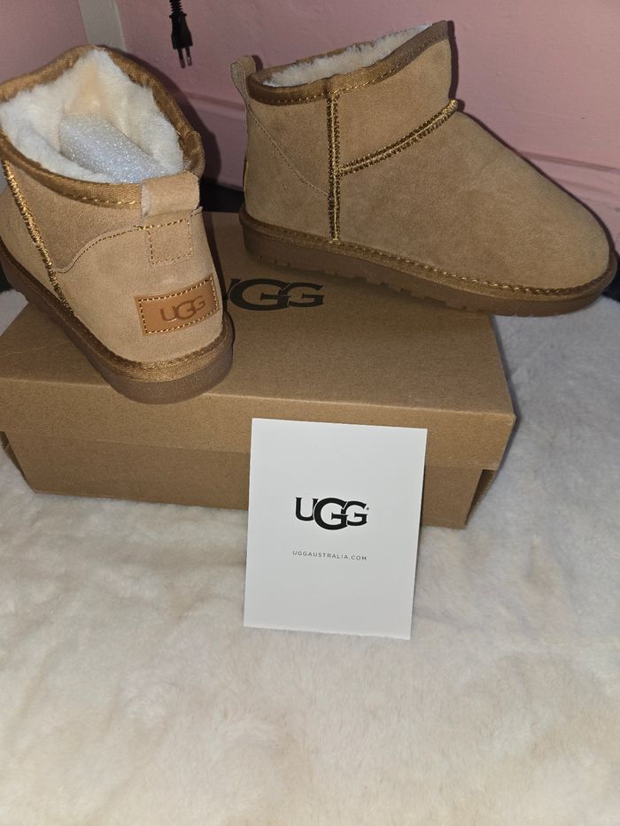Ugg botine 38 - photo numéro 8