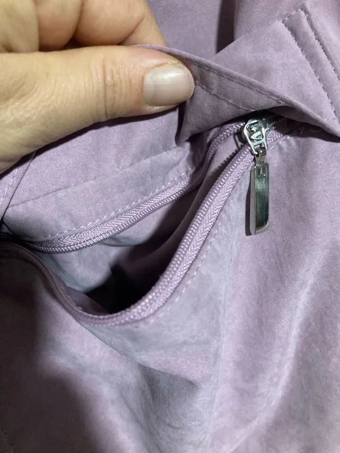 Manteau lilas Anne Weyburn – Taille 42/44 – Demi-saison avec capuche amovible - photo numéro 4