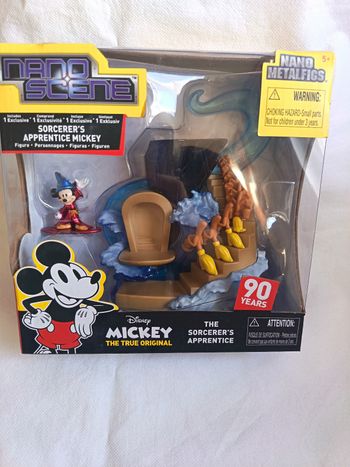 Nano Metalfigs – Nano Scene Mickey l’Apprenti Sorcier (Édition Spéciale 90 ans)