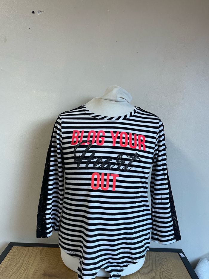 T shirt fille taille 146/152