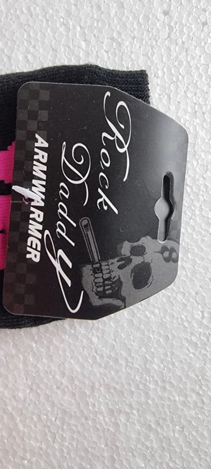 Mitaines gothiques tête de mort Rock Daddy neuves - photo numéro 2