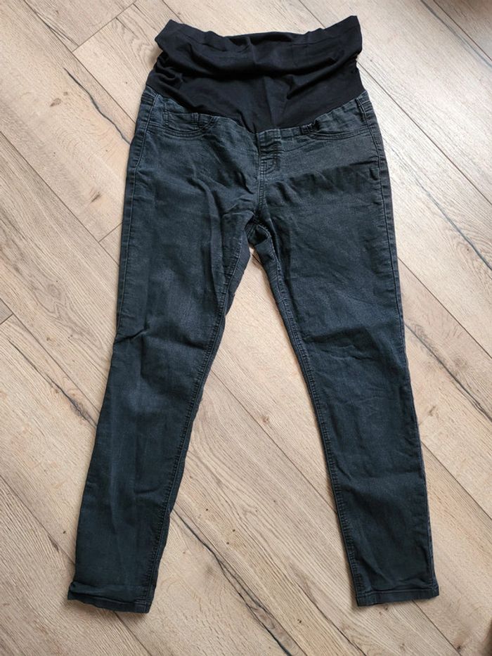 Pantalon de grossesse