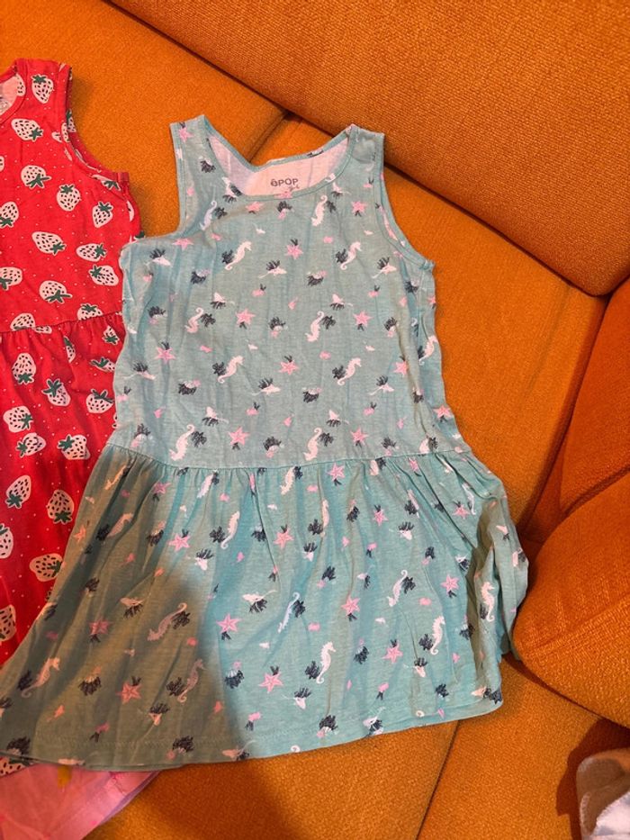 Lot de 3 robes 6 ans - photo numéro 2