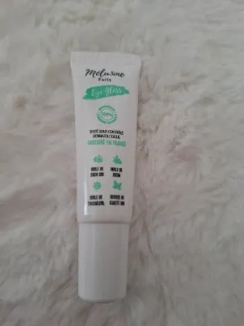 Eye Gloss pour des paupières brillantes ou effet mouillé