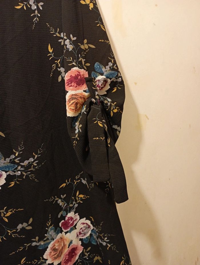 Robe fleurie longueur genoux - photo numéro 4