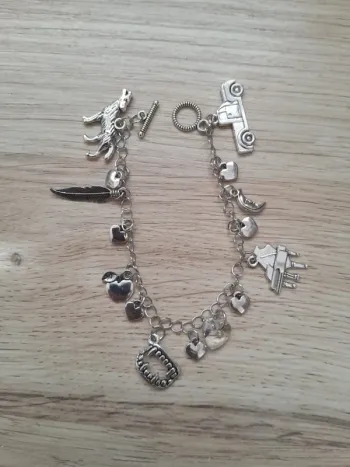 Bracelet à breloques inspiré de la Saga Twilight