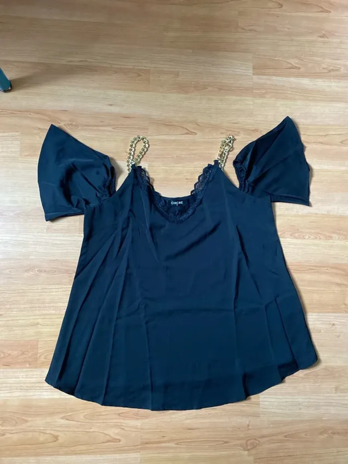 Top original épaules dénudées NEUF Chic Me M