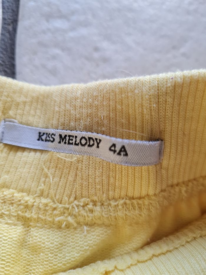 4 jupes taille 4 ans - photo numéro 7