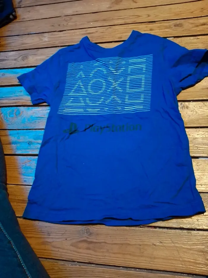 Tshirt taille 7/8 ans