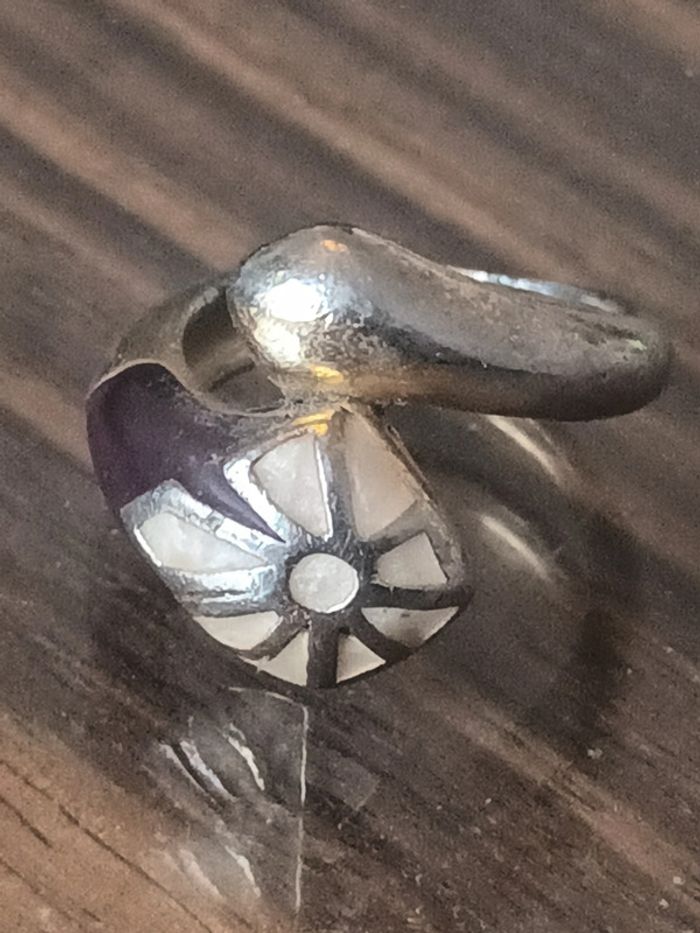 Bague fantaisie emaillée