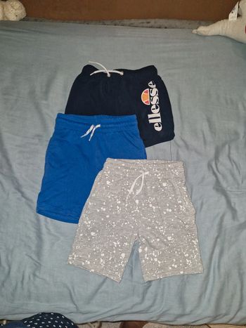 Lot 3 shorts 3-4ans