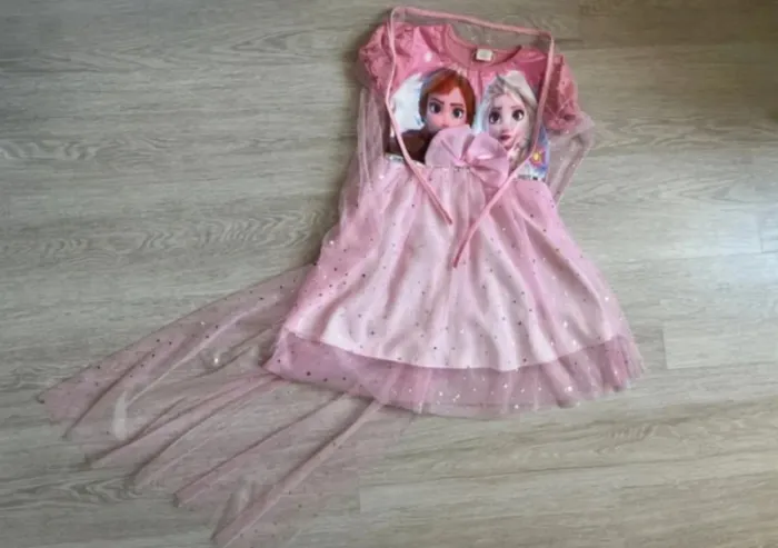 Magnifique robe Frozen 4/5 ans - photo numéro 5