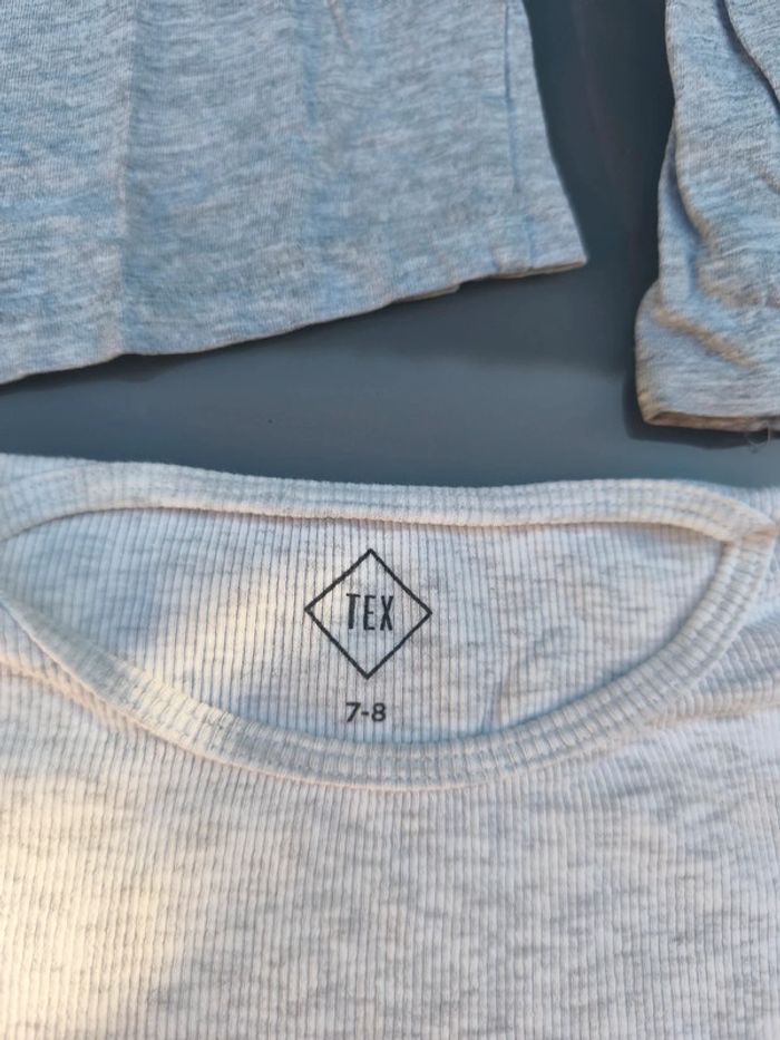 2 tee shirt et 1 sweat - photo numéro 2