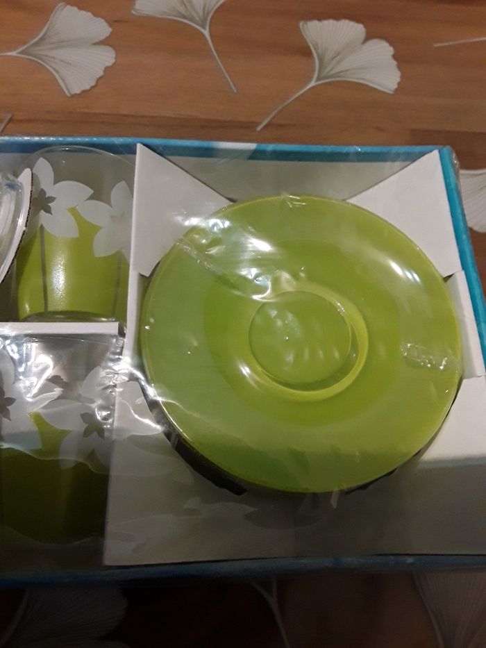 Lot de 6 tasses et sous tasse neuves - photo numéro 3