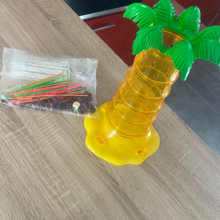 Oustiti jeux de société