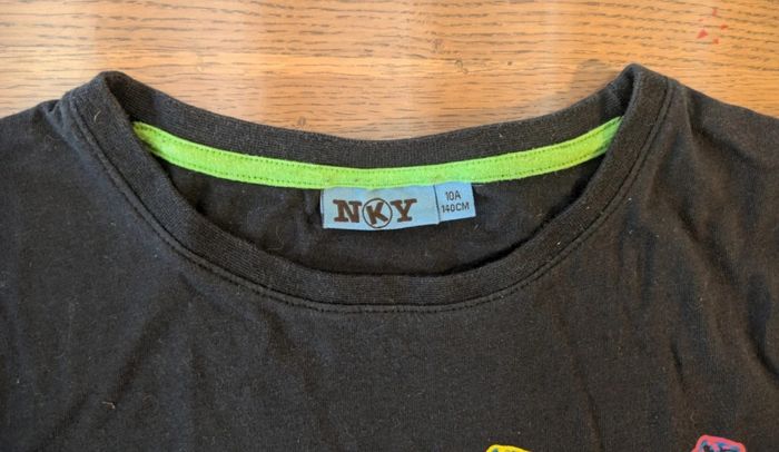 T-shirt à manches longues avec dinosaure - photo numéro 2