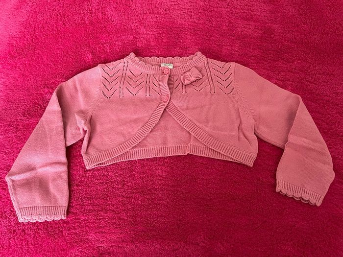 Gilet court C&A 12 mois - 74 cm